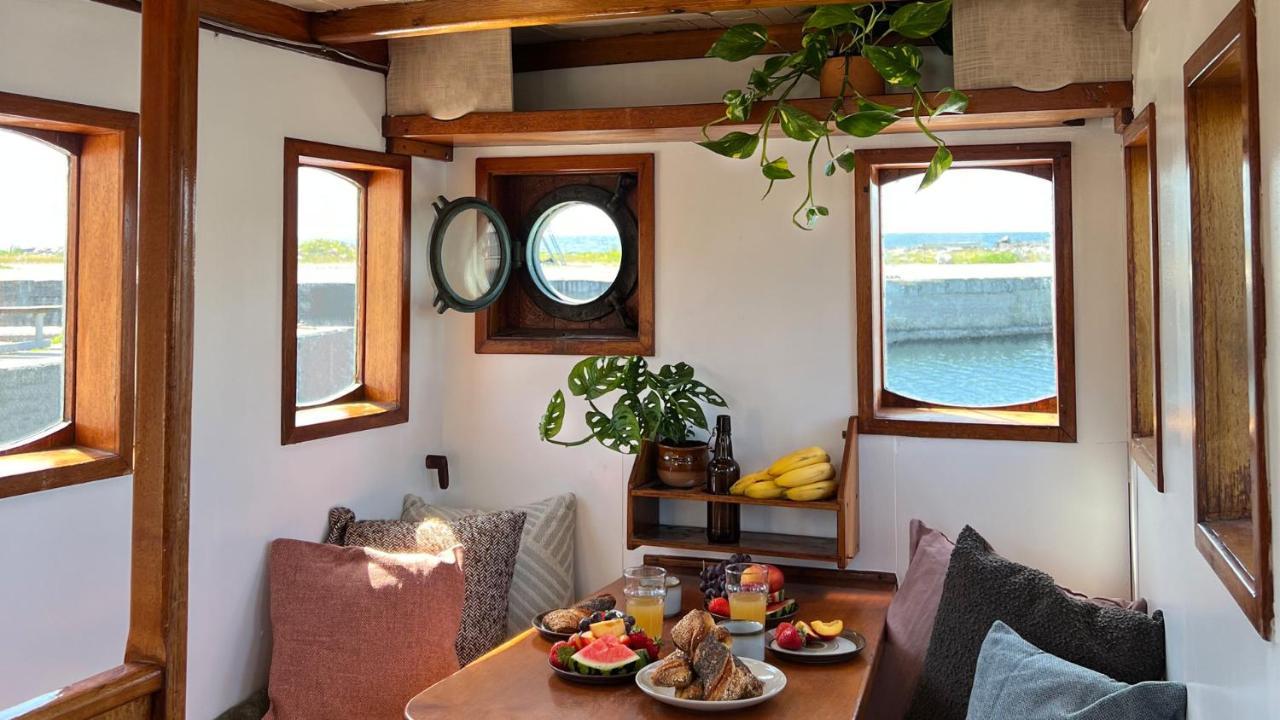 Varra Water - Unique Boat Accomodation - Bornholm Neksø Kültér fotó
