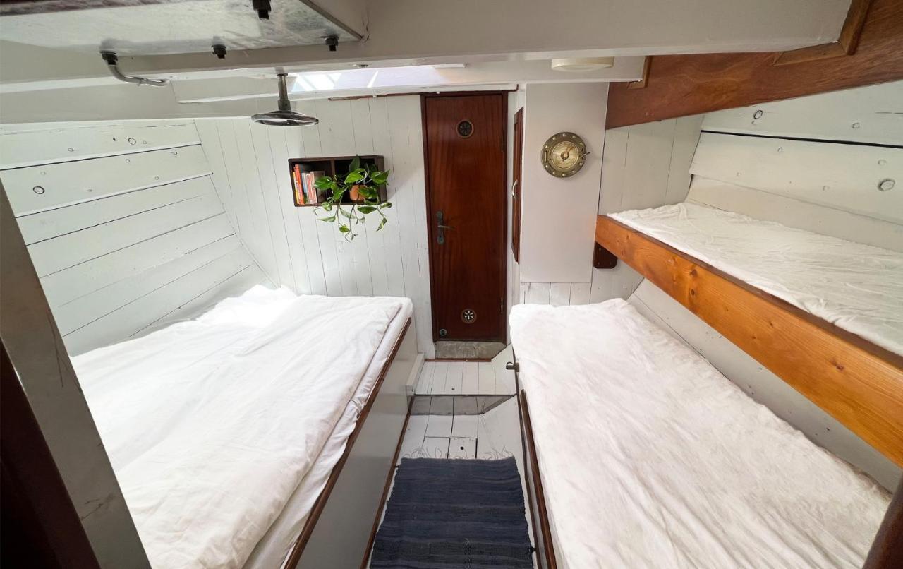 Varra Water - Unique Boat Accomodation - Bornholm Neksø Kültér fotó
