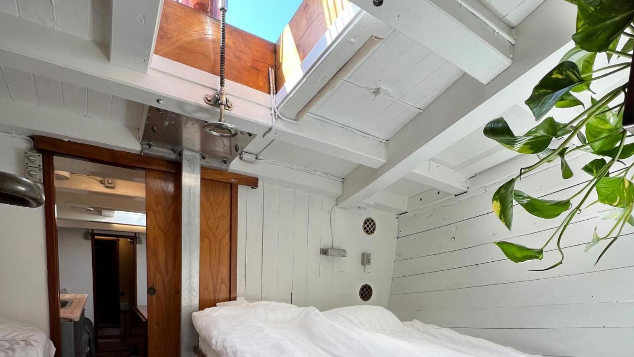 Varra Water - Unique Boat Accomodation - Bornholm Neksø Kültér fotó